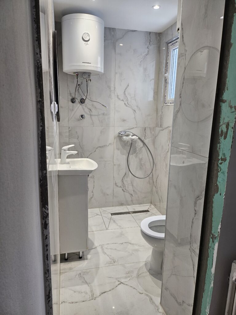 Zavrsena adaptacija kupatila 2 1000000039