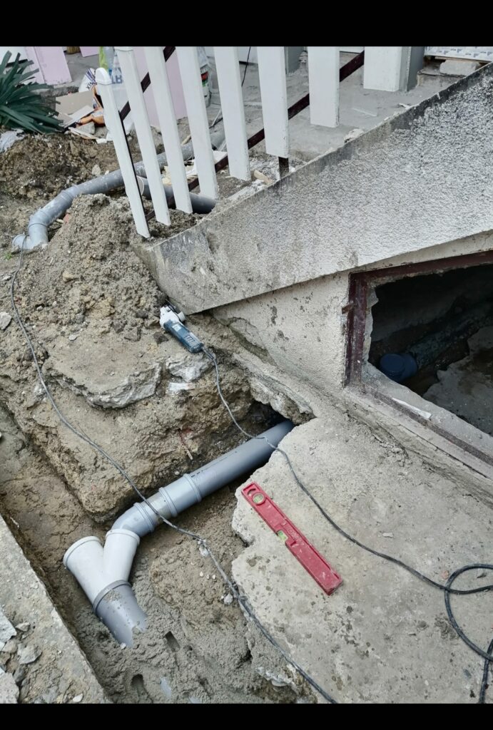 Postavljanje kanalizacionih cevi Vodoinstalater Novi Sad 5 1000014654