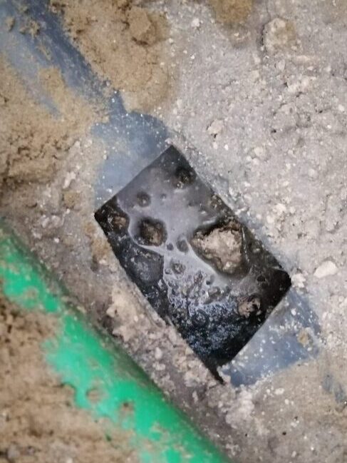 Sanacija kanalizacione cevi u stanu nakon otvaranja poda